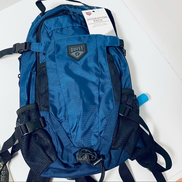 quest hydration backpack